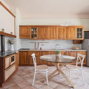 https://le-vigne-del-gallo.hotelinveneto.com