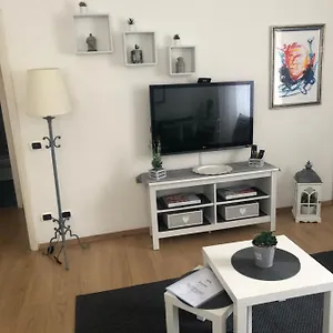 https://casa-giuliri.it-lombardy.com